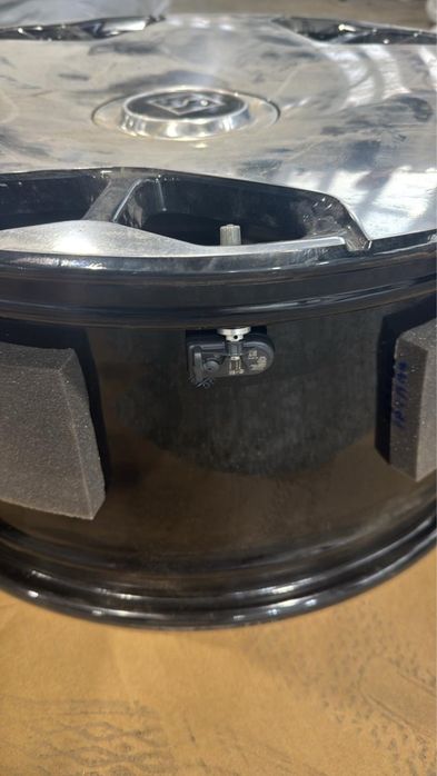 Диски оригинальные Zeekr 9x