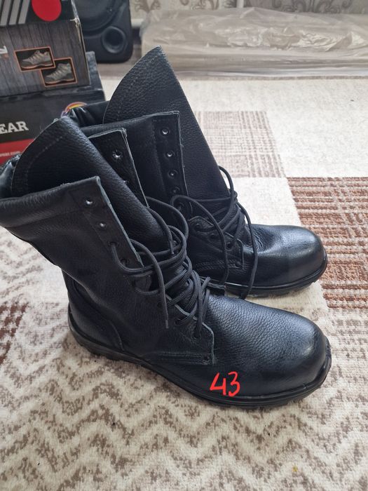 Спец ботинки новые