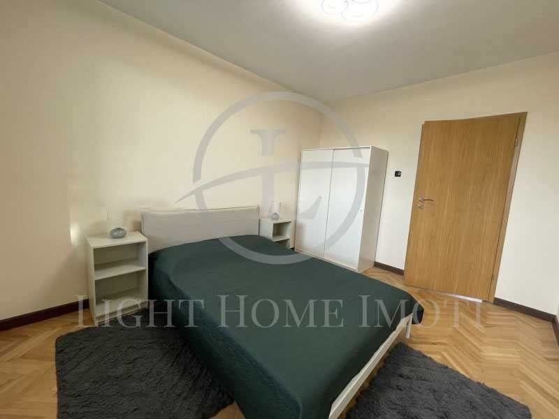 Продава се Тристаен апартамент в Пловдив, Кючук Париж - 51 кв.м за 2451 €/кв.м - Снимка #3