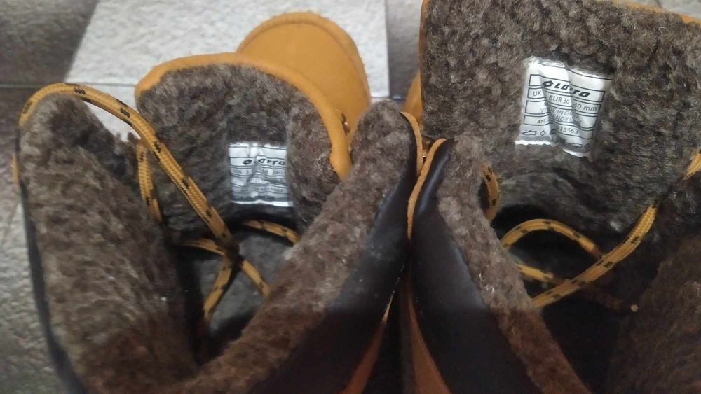 Детски боти ,,Lotto"