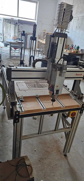Vand CNC profesional