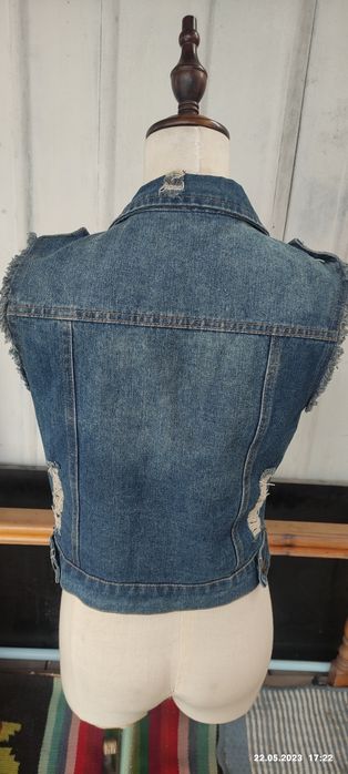 Летние джинсы на девочку.