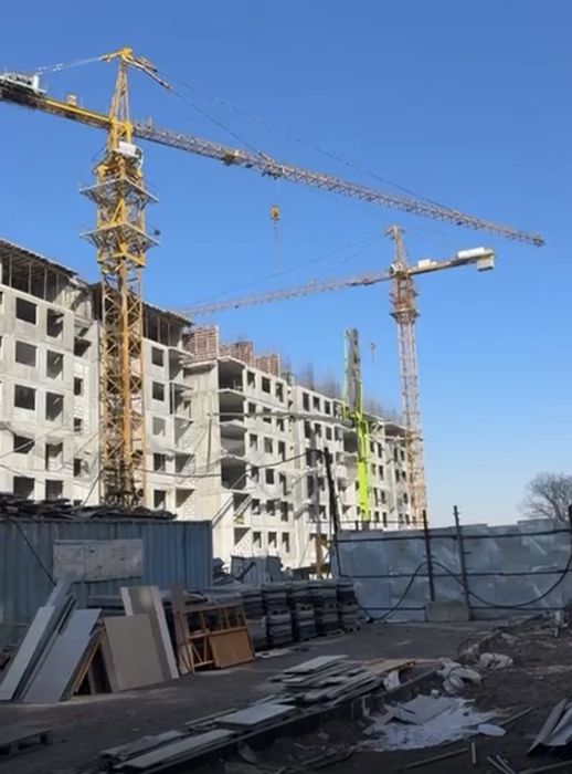 Продам башенный кран