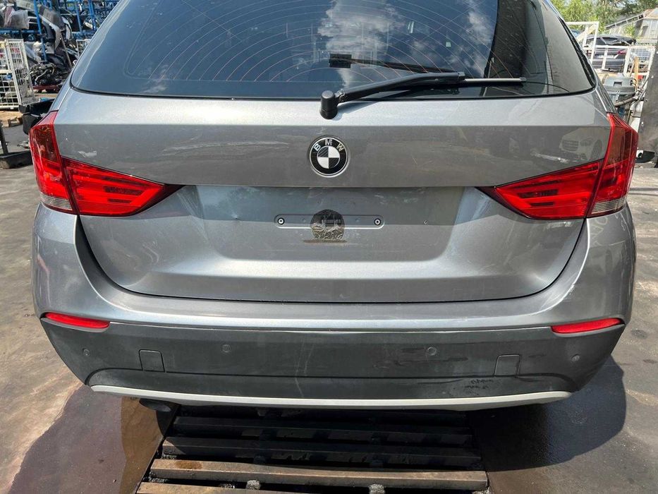 Dezmembrez BMW x1 e84 M-pachet n47/bara x1/far x1/stop x1/capota x1/