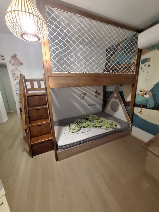 Pat etajat cu spatiu de joaca sau birou.Cod 1013