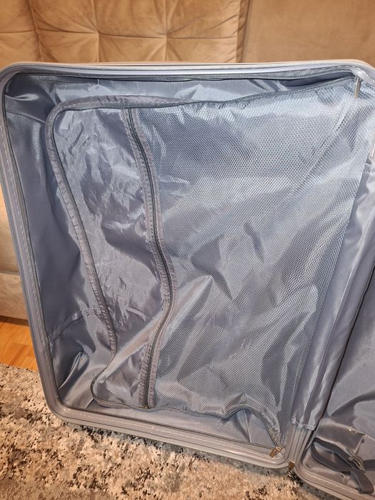 Vand troler mare albastru Material carbon culoare gri dimensiunea 70X45X27cm