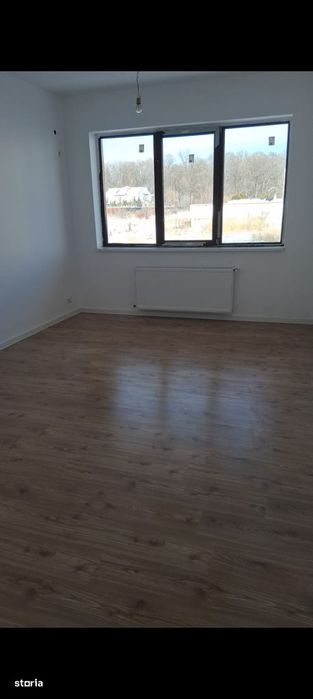 De vanzare Pretabil office salon sau de locuit