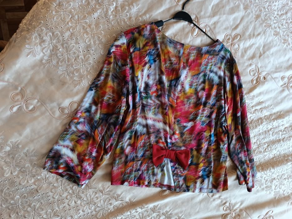 Продаётся женский костюм