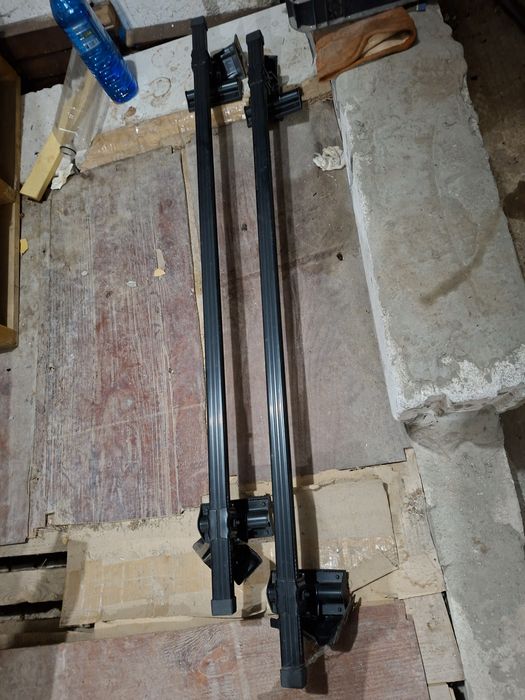 VIND  ARIPĂ SKODA NOUĂ  partea stingă și bare portbagaj