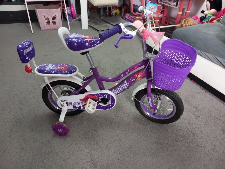 Bicicleta copii cu roti ajutatoare