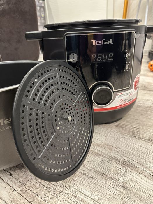 Мултикукър и Еърфрайър “ Tefal “