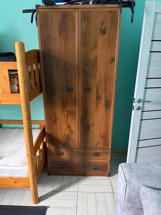 двухъярусная кровать