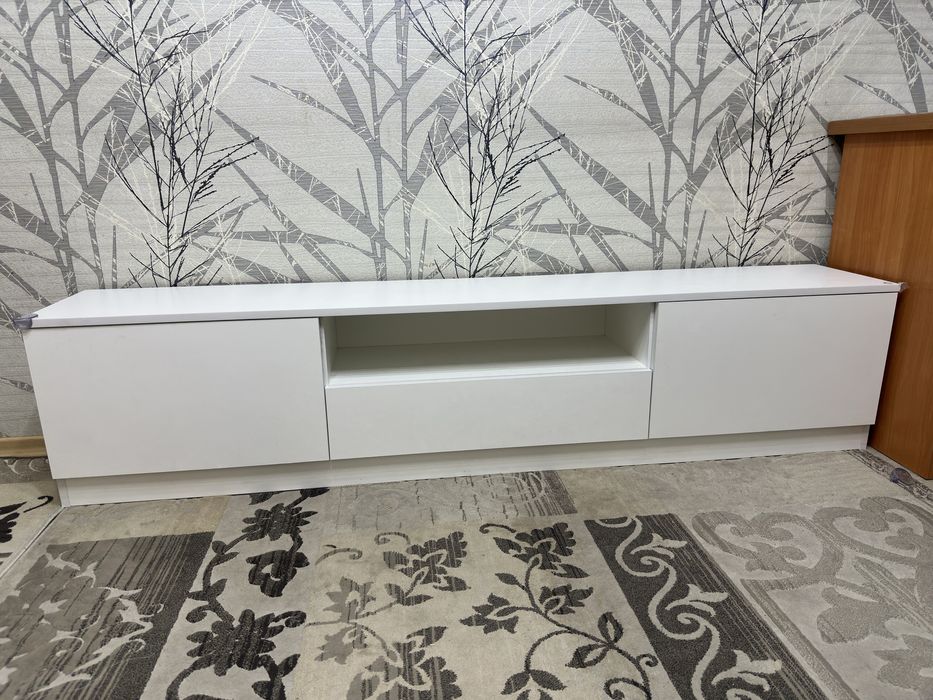 Тумба под телевизор