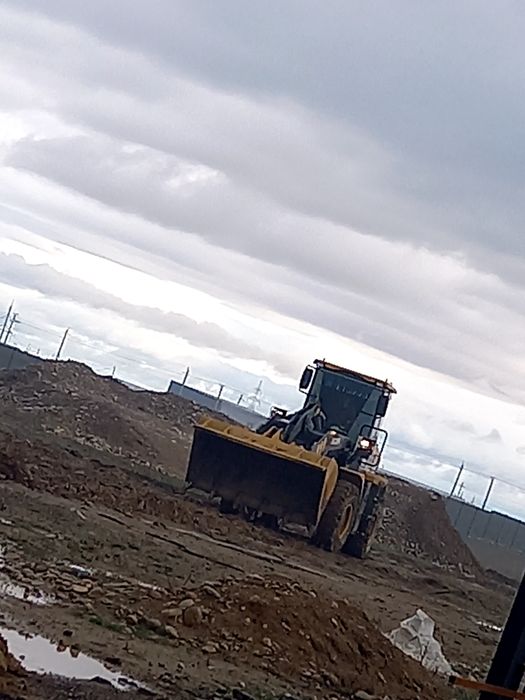 Погрузчик услуги погрушик 2куб