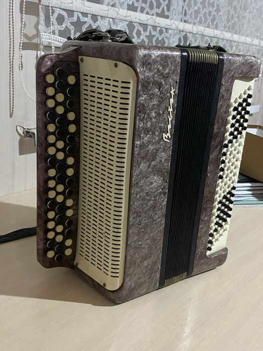 Продаю гармошку 50000
