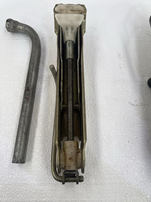 cric cheie roti vw audi skoda seat dezmembrari vw