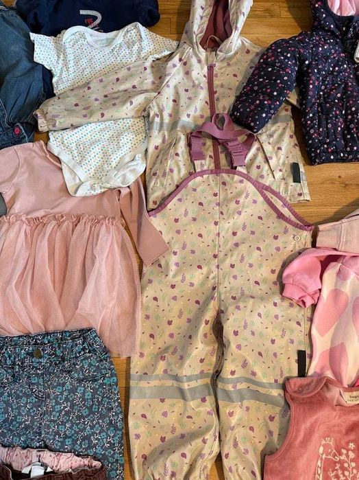 Лот дрехи за момиче есен/зима 86/92 - 30 части (3.30 лв. на дрешка)