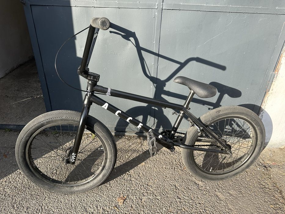 Bmx  CULT ACCES stare ca nou