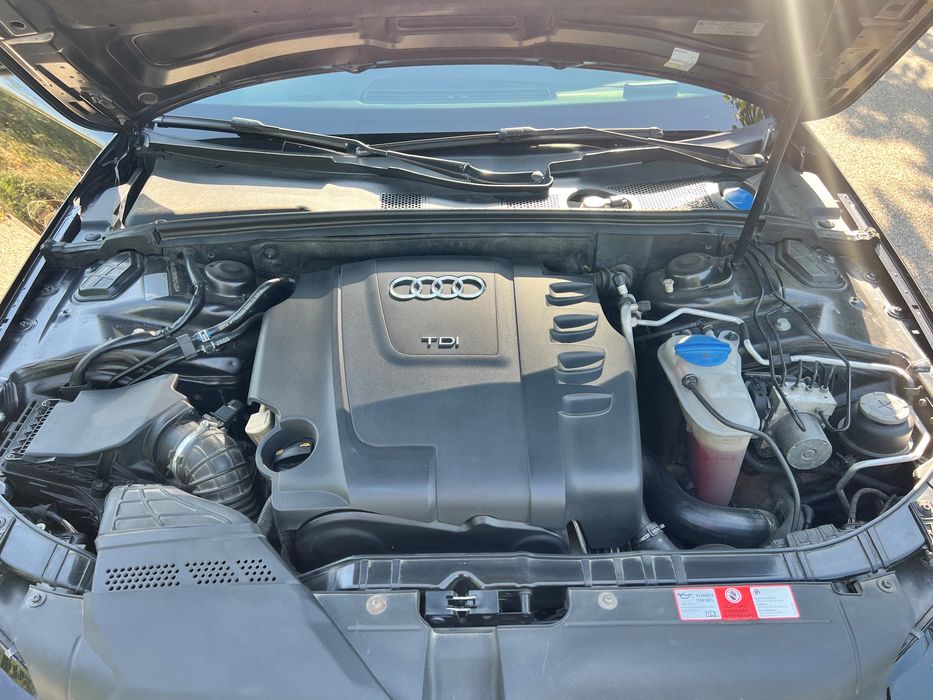Vand Audi A4 B8 2009