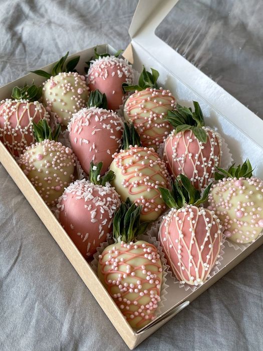 Клубника в  шоколад Алматы