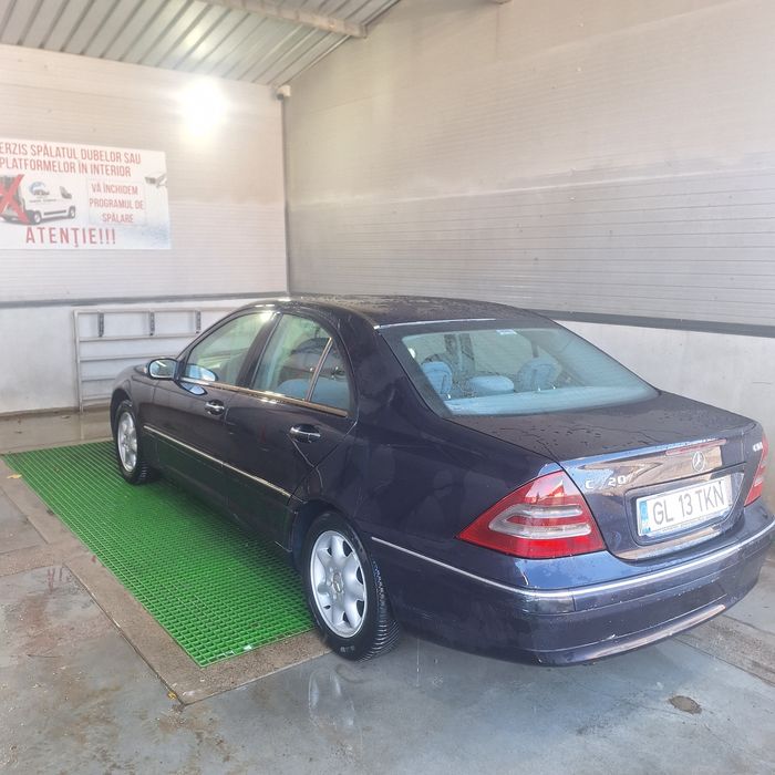 Vând Mercedes-Benz C class motor 2.2 W203