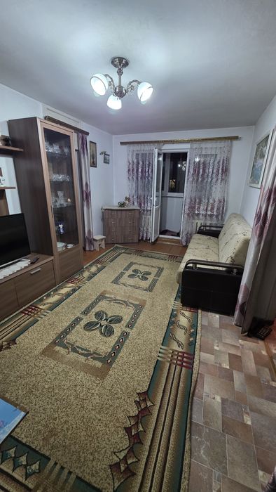 Продам 2хком квартиру район Черёмушки.