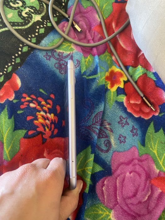 Айфон 11 64гб емк 98