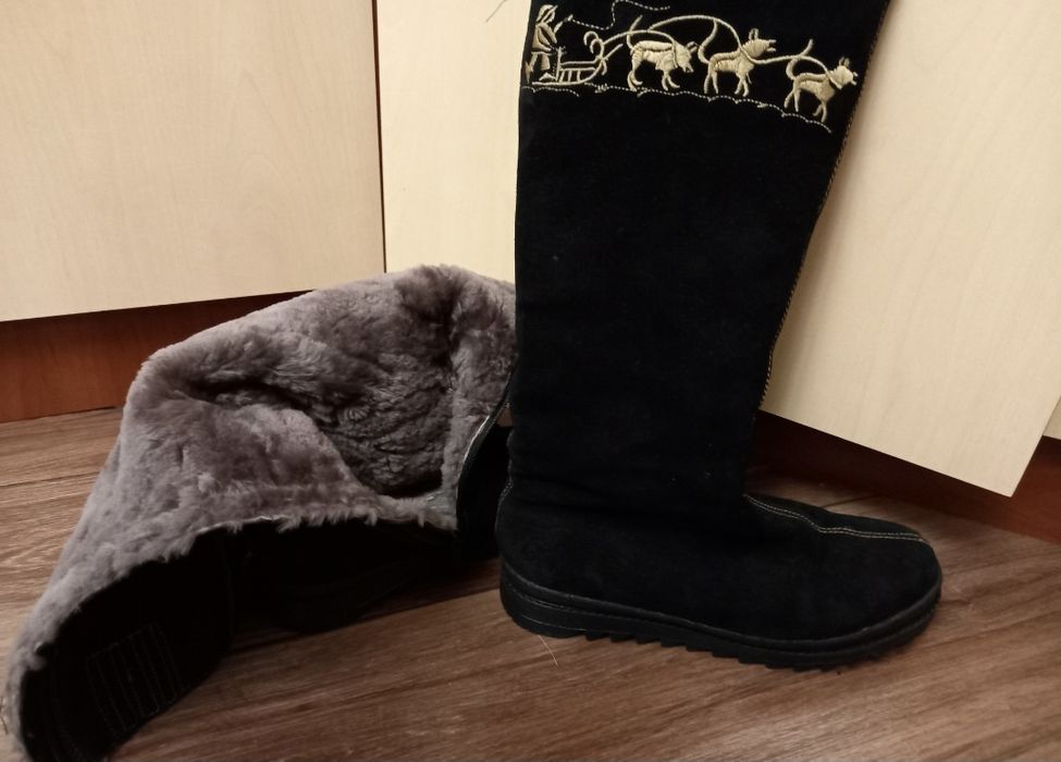 Сапоги  зимние, замша