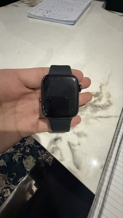 Apple watch se 44мм