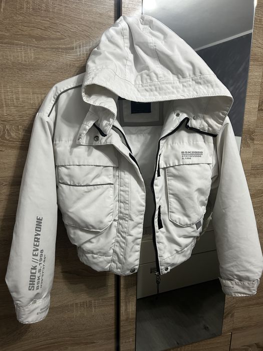 Geaca scurta Bershka