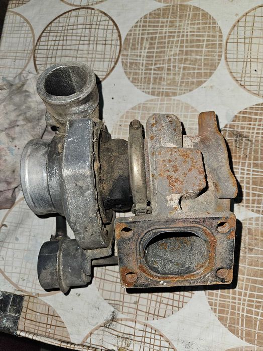 Turbina komatsu wb 93  r5