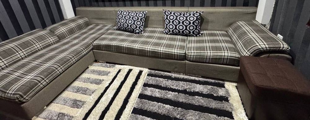 Продается уголок