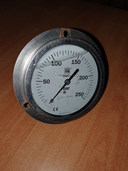 Manometru 250 bari 1/2