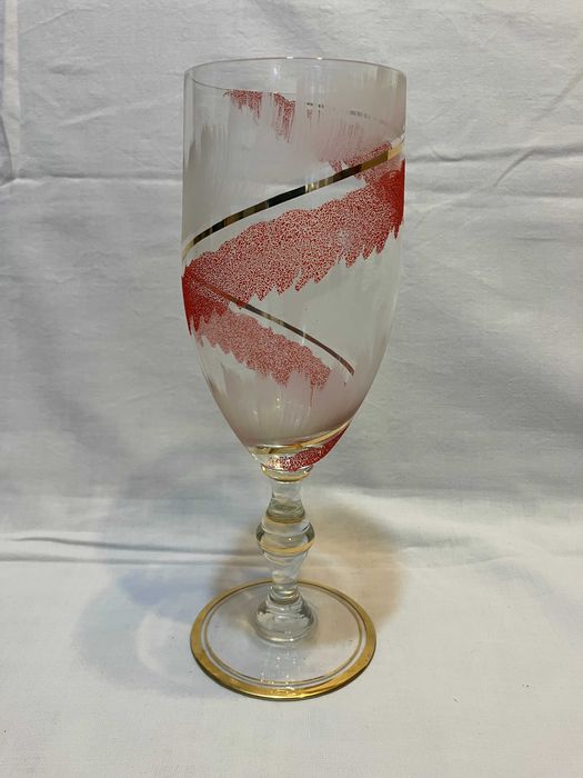 Стъклен и порцеланов бирени сервизи