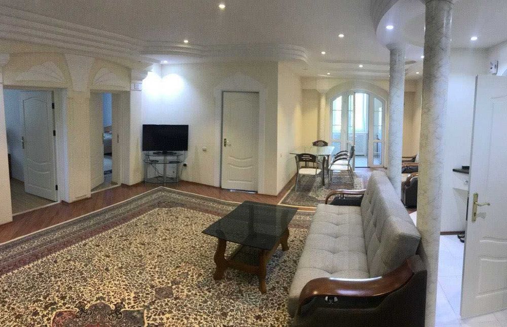 RENT | АРЕНДА квартира в метро Космонавтов