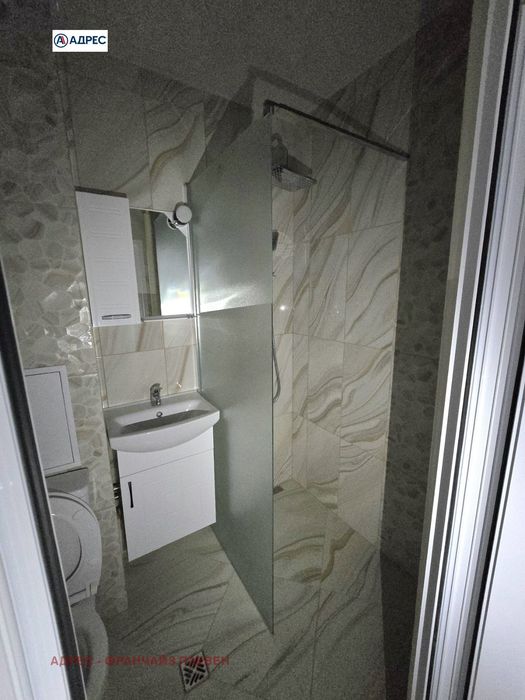 Продава се Двустаен апартамент в Плевен, Сторгозия - 60 кв.м за 842 €/кв.м - Снимка #9