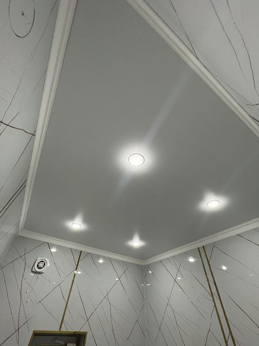 Натяжные потолки  1200м²