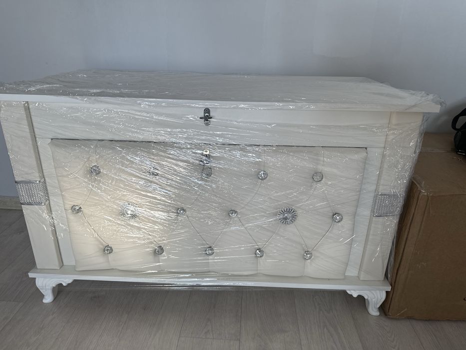 Продается сундук, сандық