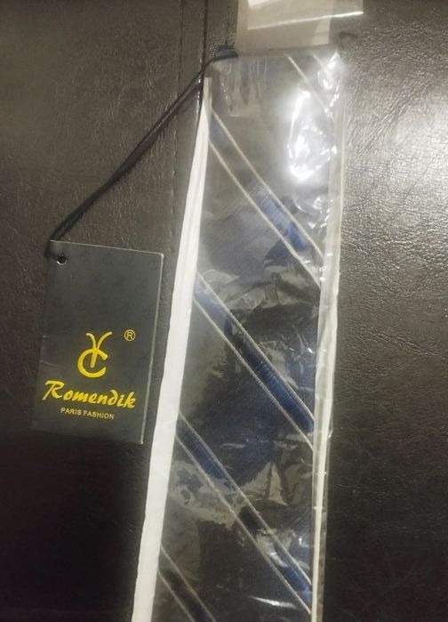 Галстук мужской, новый