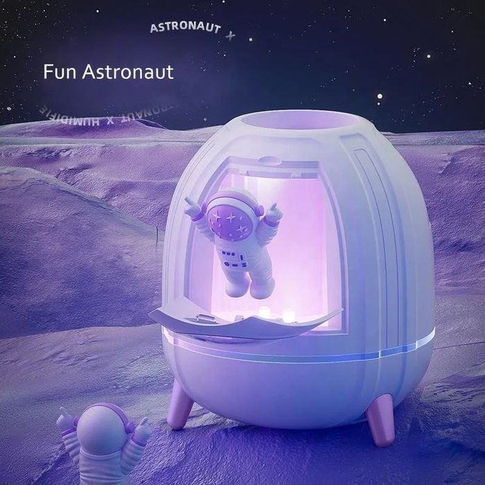 Подарок для нового года "Космонавт Увлажнитель"