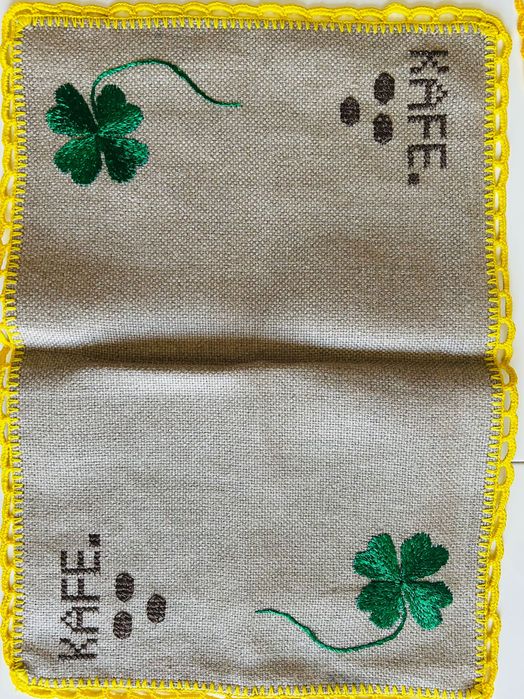 Сервизен текстилен комплект - ръчна изработка