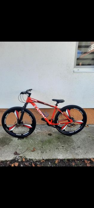 Bicicleta carpat aproape noua