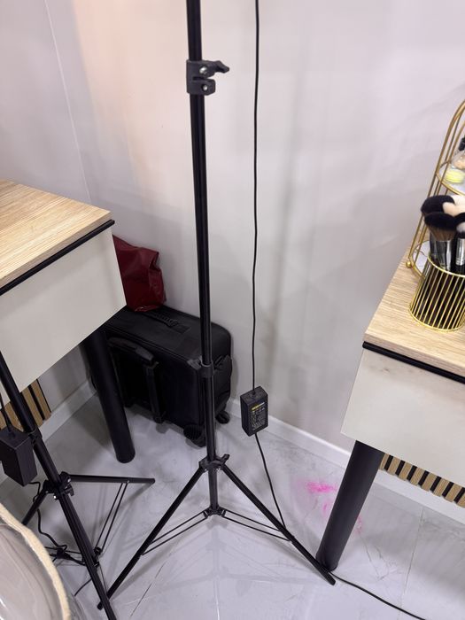 Срочно продам света