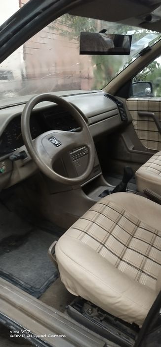 Сиденья на Волгу мерс пежо