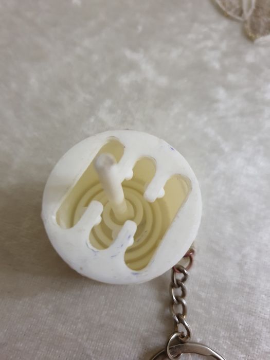 Брилок в виде каробке передачи