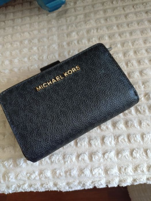 Портмоне естествена кожа Furla още портмонета