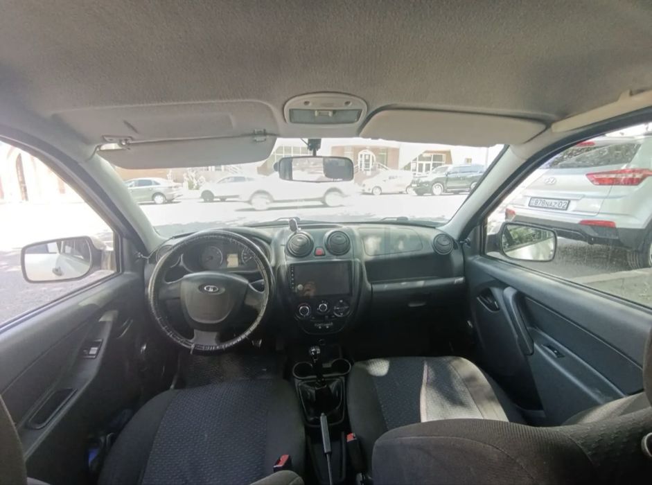ВАЗ (Lada) Granta 2190