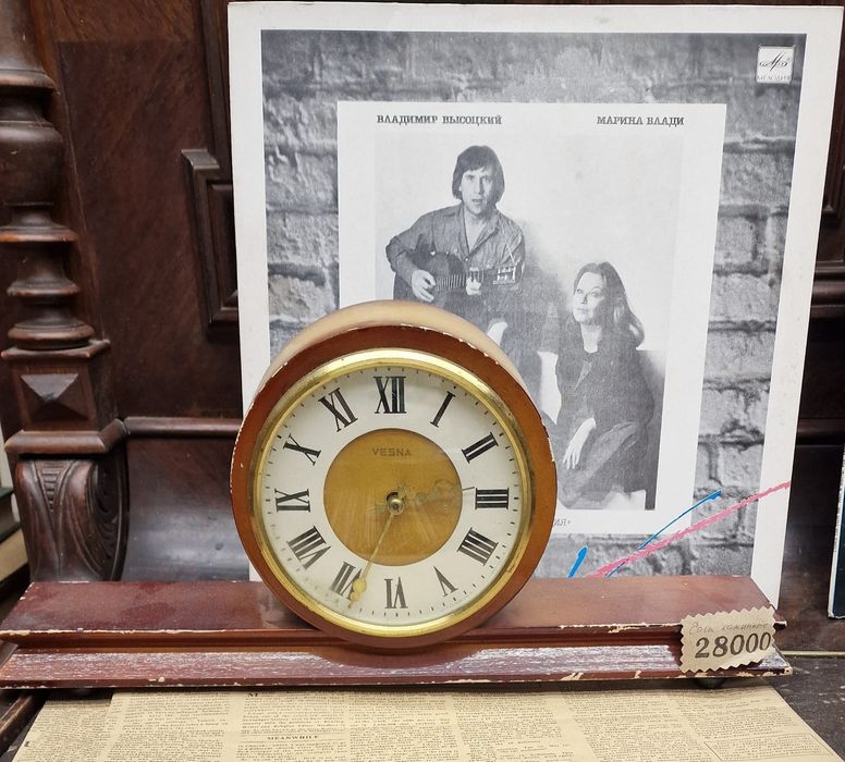 Часы настенные. Антиквариат.