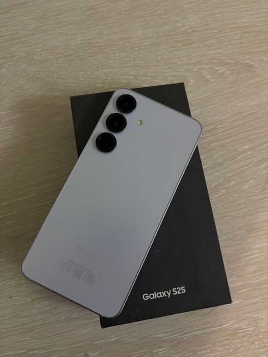 Самсунг S25, 256гб