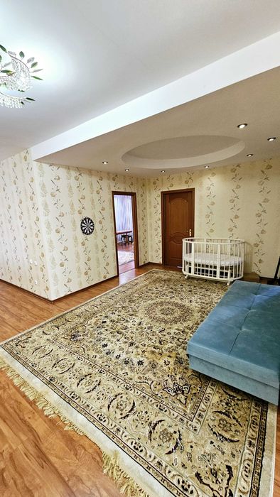 Продам Коттедж в 9 мкр